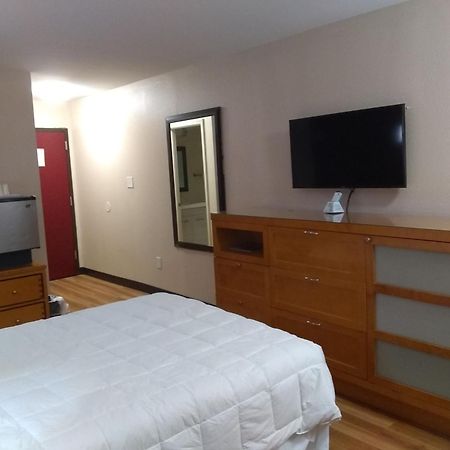 Red Crown Inn Laurel Ngoại thất bức ảnh